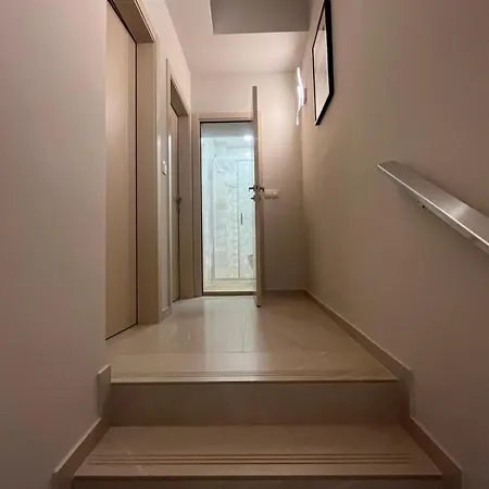Apartment Sea Smile - Center Varna
